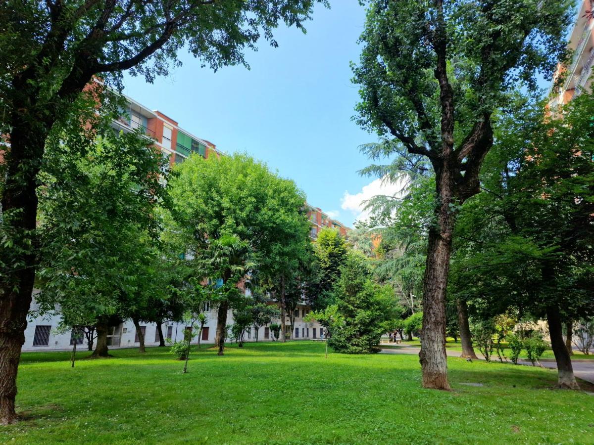Giardino Sul Naviglio Apartment Милано Екстериор снимка